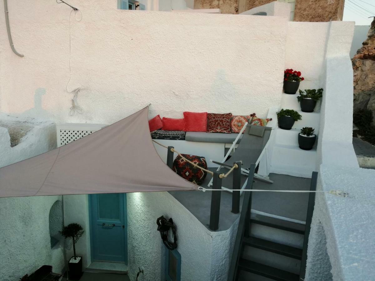 Villa Santorinian Lava House Pýrgos Exterior foto